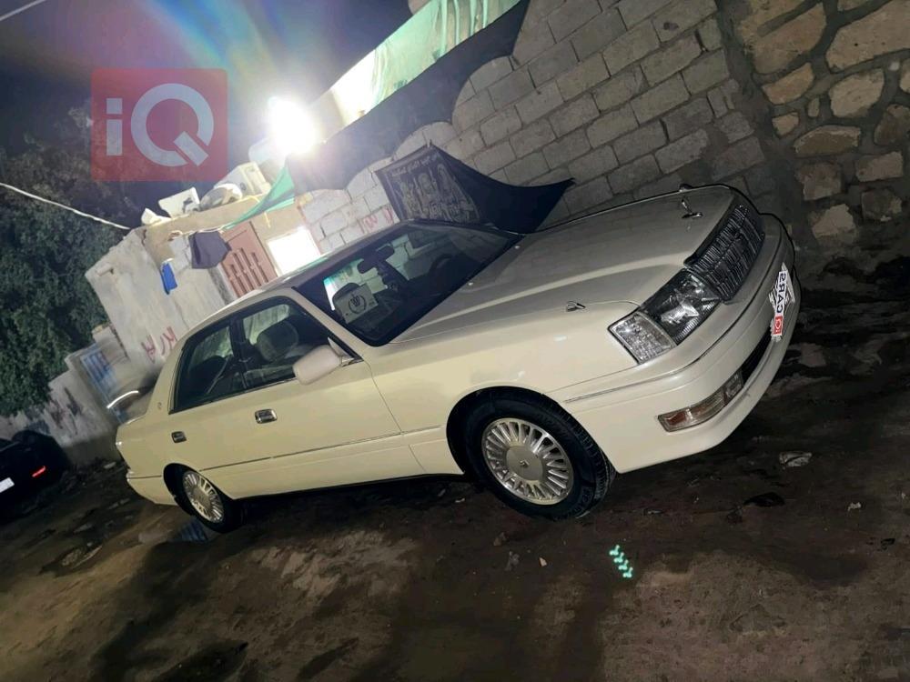 تويوتا كراون